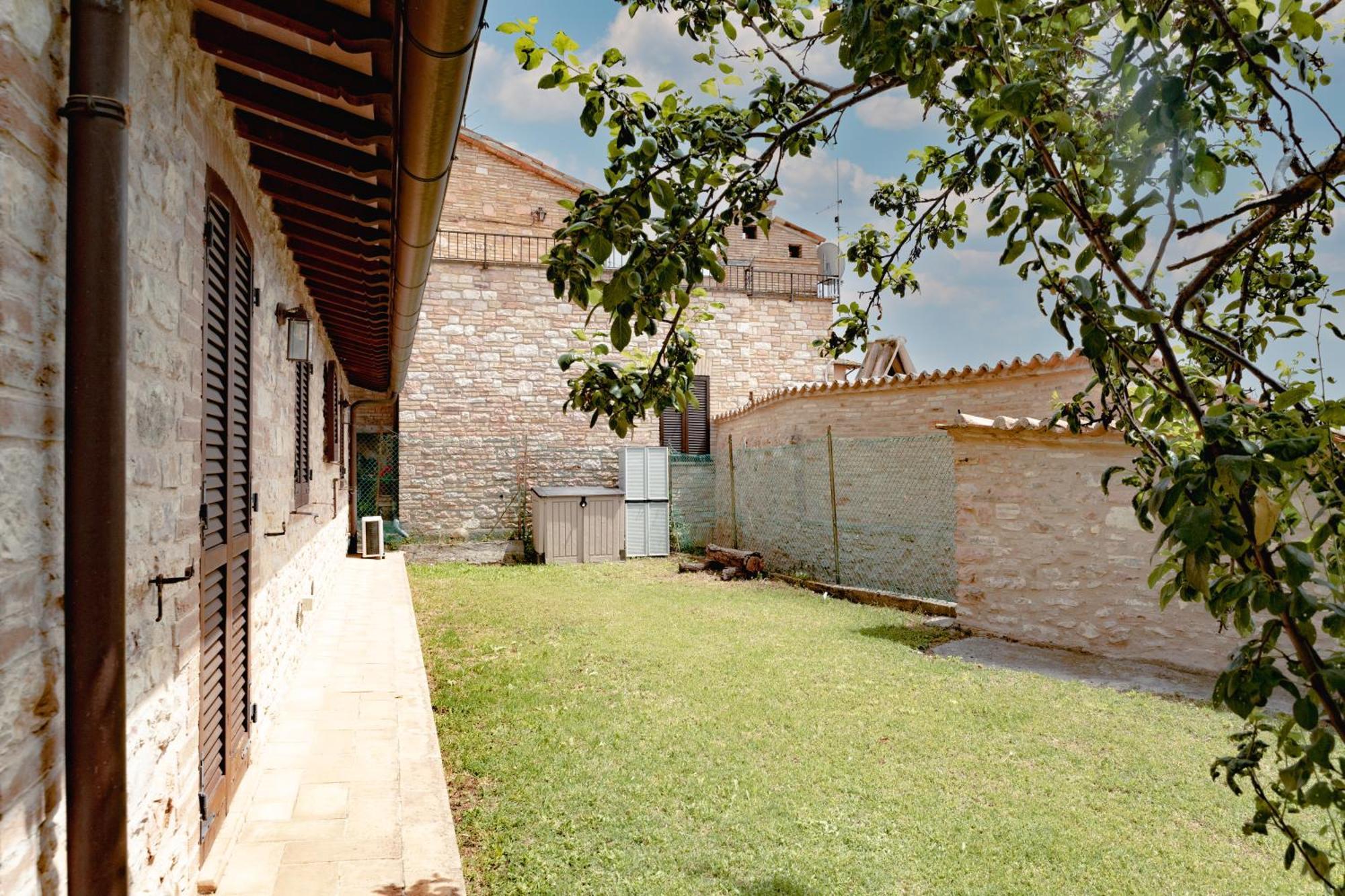 Rustic House, Con Patio E Giardino, Centro Holiday home *