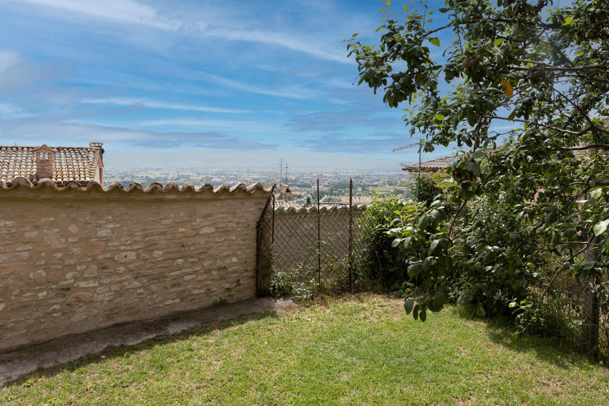 Holiday home Rustic House, Con Patio E Giardino, Centro *